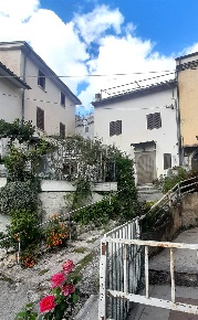 Foto Casa indipendente in Largo Cantalupo snc, Scurcola Marsicana Centro