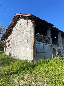 Foto Case semi ndipendenti a Farini Centro di 102 m² con 3 locali