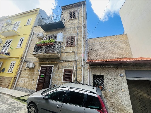 casa indipendente in vendita a Campofelice di Roccella