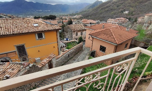 Foto Casa indipendente in via carlo ragone 5, Montella di 320 m² in vendita