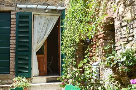 Foto Case semi ndipendenti in Via Aturo Tubino 5, Casale Marittimo di 80 m²