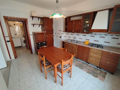 Foto Case semi ndipendenti a Ragusa Centro di 120 m² con 5 locali