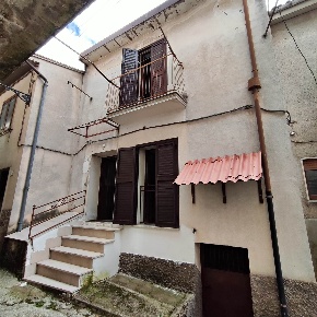 Foto Casa indipendente in VIA SOTTO TENENTE ROBERTO 51, Montella di 75 m²