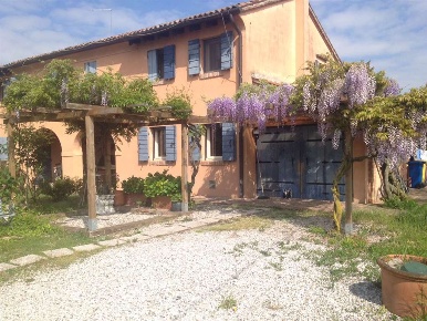 Foto Casa indipendente a Zero Branco di 300 m² con 10 locali in vendita