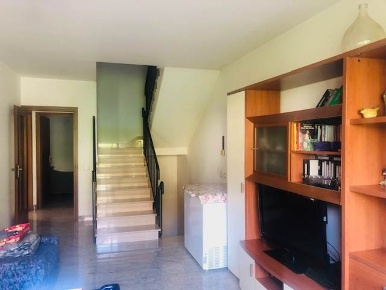 Foto Casa indipendente in VIA SACCO E VANZETTI, Empoli di 140 m² in vendita