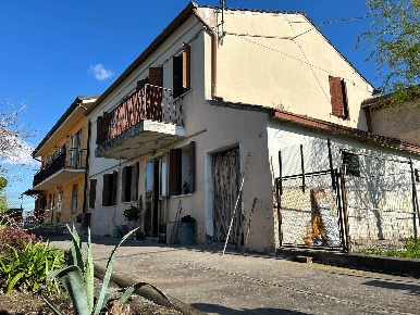 Foto Case semi ndipendenti in via Garzara 183, Borgo Veneto di 189 m²