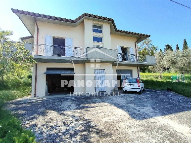 Foto Case semi ndipendenti a Montescudo-Monte Colombo Santa Maria Del Piano