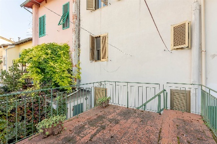 Foto Casa indipendente in via Berlinguer, Campi Bisenzio di 204 m²