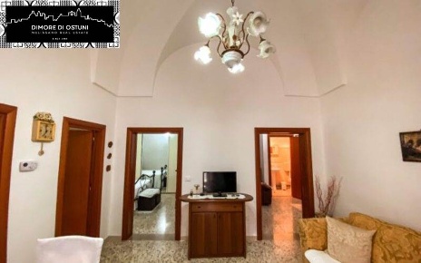 Foto Casa indipendente a Ostuni di 70 m² con 3 locali in vendita