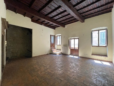 Foto Case indipendenti in VIA DELLA PACE   14-16, Viterbo di 224 m²