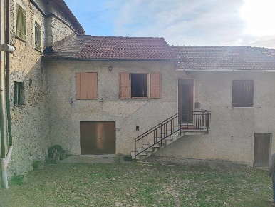Foto Case semi ndipendenti a Roccaforte Ligure Villa di 100 m² con 3 locali