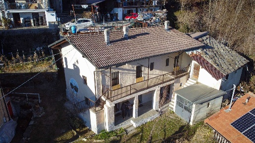Foto Case semi ndipendenti in Borgata Fransa, Giaveno di 110 m² in vendita