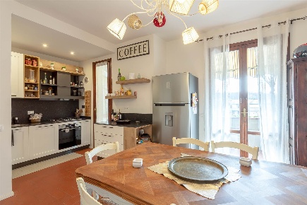 Foto Casa indipendente in Via Ignazio Silone, Carmignano Comeana di 243 m²