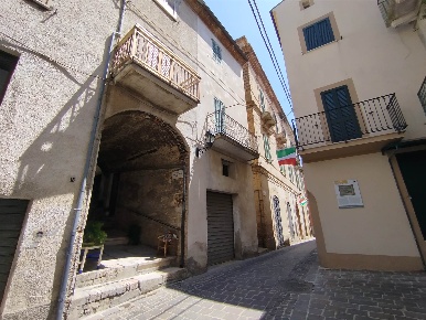 Foto Casa indipendente a Pollutri Centro di 88 m² con 4 locali in vendita