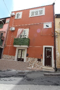 Foto Casa indipendente in VIA MENTANA, Lentini di 90 m² con 4 locali