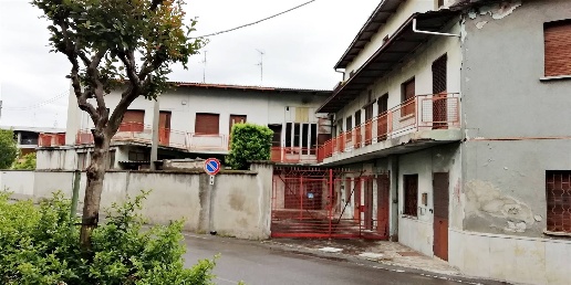 Foto Casa indipendente a Arcene Centro di 445 m² con 10 locali in vendita
