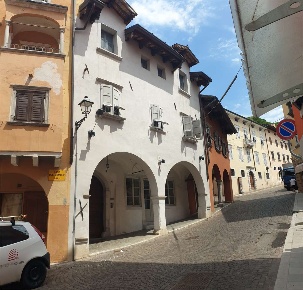 Foto Appartamento in Viale d'Annunzio, Gorizia Centro di 74 m² con 4 locali