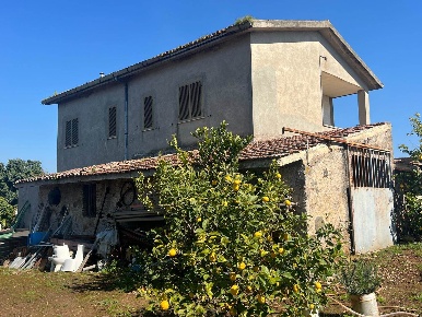 Foto Casa indipendente in Via dei Fienili 122, Velletri Cinque Archi