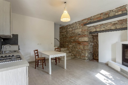 Foto Casa indipendente in via di Boccheraccio, Vaiano Centro di 129 m²