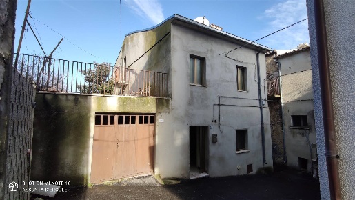 Foto Case semi ndipendenti a Casalanguida Centro di 74 m² con 4 locali