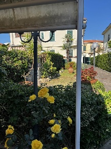 Foto Case semi ndipendenti a Livorno Ospedale - Stazione di 240 m²