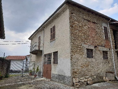 Foto Case semi ndipendenti a Bistagno di 175 m² con 8 locali in vendita