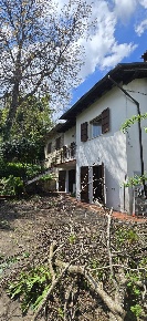 Foto Case semi ndipendenti a Lama Mocogno Montecenere di 171 m² in vendita