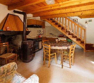 Foto Casa indipendente a Frassinoro di 83 m² con 4 locali in vendita