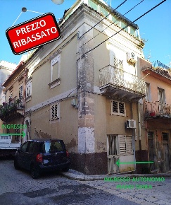 Foto Casa indipendente in VIA SS. ROSARIO 80, Ragusa Centro di 125 m²