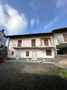 Foto Case semi ndipendenti in VIA SAN ROCCO  10, Gabiano di 125 m²