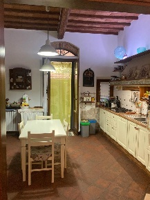 Foto Casa indipendente a Sesto Fiorentino Sesto Città di 160 m² in vendita