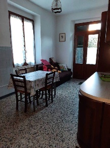 Foto Case indipendenti a Santo Stefano di Magra di 120 m² con 5 locali