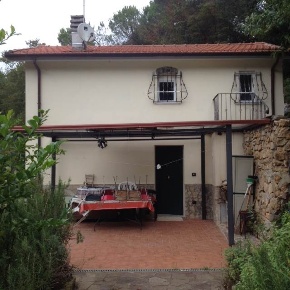 Foto Casa indipendente a Lerici Pugliola, Solaro di 65 m² con 4 locali