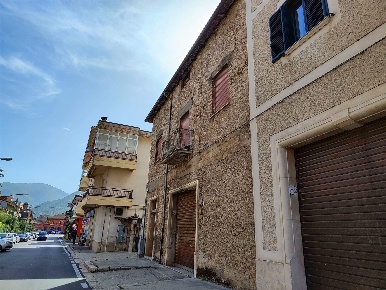 Foto Casa indipendente in VIA AMMIRAGLIO SALVATORE PELOSI 39, Montella
