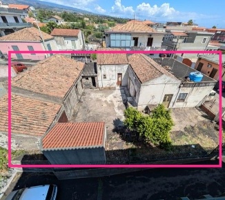 Foto Casa indipendente in Via Tomarchio  39, Santa Venerina Linera