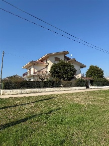 Foto Casa indipendente in TRAVERSA CHIUSA GRANDE  8, Ceprano Centro