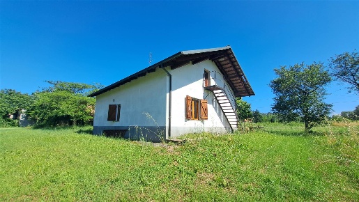 Foto Casa indipendente a Bistagno di 90 m² con 4 locali in vendita
