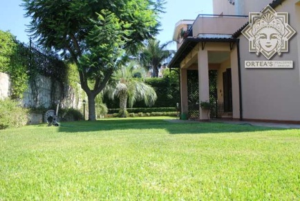 Foto Villa unifamiliare in Via Tremilia, Siracusa Belvedere - Tremmilia