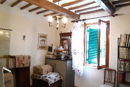 Foto Case semi ndipendenti a Chiusi Montallese di 210 m² con 10 locali