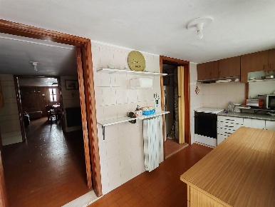 Foto Casa indipendente a Cepagatti Calcasacco di 402 m² con 14 locali