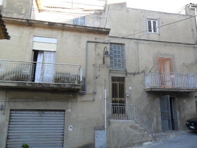 Foto Casa indipendente in Via Callari, San Cataldo in vendita