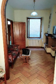 Foto Case semi ndipendenti a Pievepelago Centro di 80 m² con 5 locali