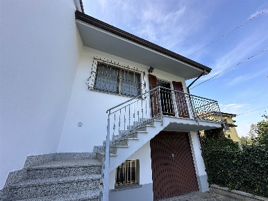 Foto Case semi ndipendenti a Gazzola di 157 m² con 4 locali in vendita