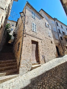 Foto Casa indipendente a Falerone in vendita