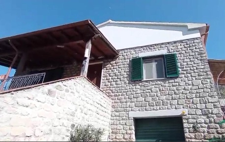 Foto Casa indipendente a Roccastrada Sticciano Scalo di 175 m² con 6 locali