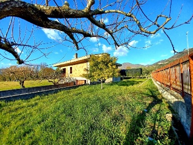 Foto Casa indipendente a Olevano sul Tusciano Salitto Valle di 220 m²