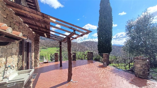 Foto Casa indipendente a Scarperia e San Piero Sant'agata di 210 m²