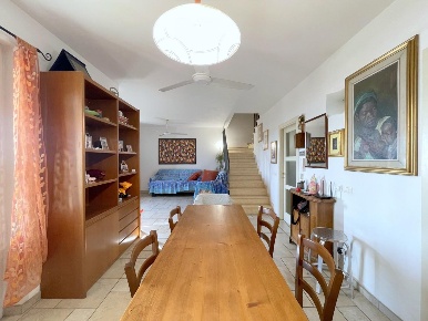 Foto Villa bifamiliare a Camaiore Capezzano Pianore in vendita