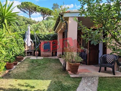 Foto Casa indipendente a Livorno in vendita