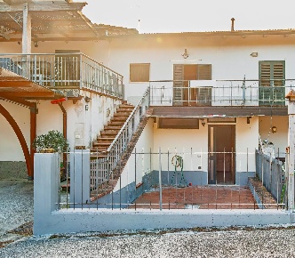 Foto Casa indipendente a San Miniato La Scala, Calenzano di 125 m²